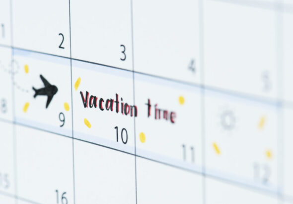 vacation-calendar-reminder-1024x683-1