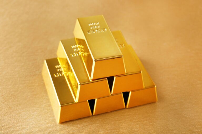 金礦股成資本市場黑馬！年漲65%，強壓黃金漲幅