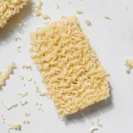 日清炒麵杯疑混塑膠碎片自主回收28.7萬碗