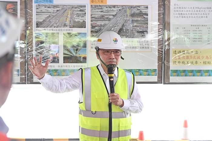 新北市長侯友宜今（29）日視察國道1號五股、林口交流道改善工程。（新北市府提供）